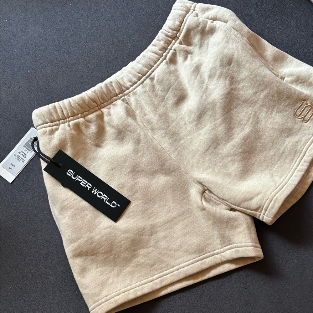 Aritzia Cream Shorts